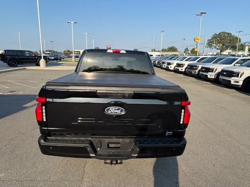 Used 2025 Ford F150 Lightning Flash AWD/4WD image 9