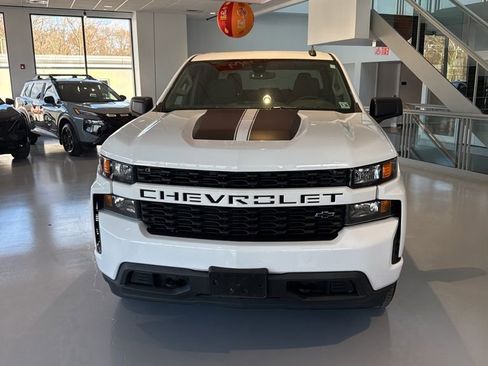 Used 2021 Chevrolet Silverado 1500 Custom w/ Rally Edition image 2
