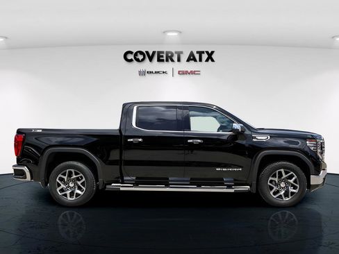 Used 2023 GMC Sierra 1500 SLT AWD/4WD image 8
