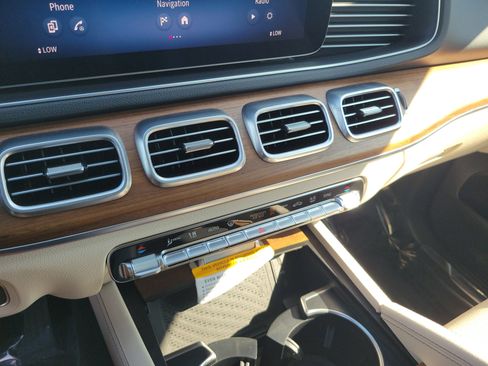 Certified 2026 Mercedes-Benz GLE 580 4MATIC image 25