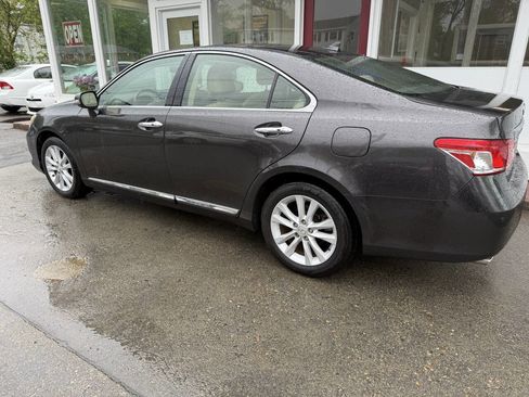 Used 2011 Lexus ES 350 image 29