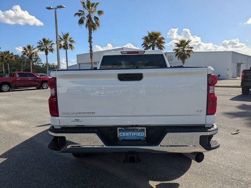 Used 2025 Chevrolet Silverado 2500 LT w/ Convenience Package image 4