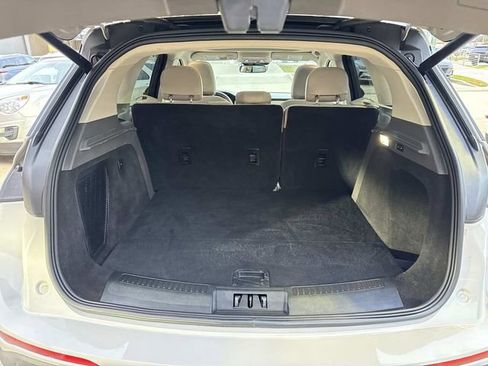 Certified 2021 Lincoln Corsair FWD w/ Premium Package image 10