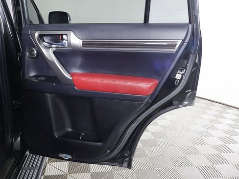 Used 2023 Lexus GX 460 Premium image 31