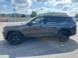 Used 2024 Jeep Grand Cherokee L Laredo image 3