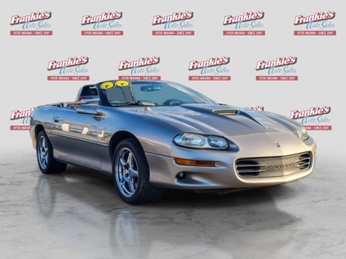 Used 2000 Chevrolet Camaro Z28 w/ SS Performance/Appearance Pkg RWD image 7
