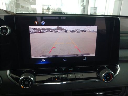 Used 2025 Chevrolet Colorado W/T w/ Advanced Trailering Package image 21