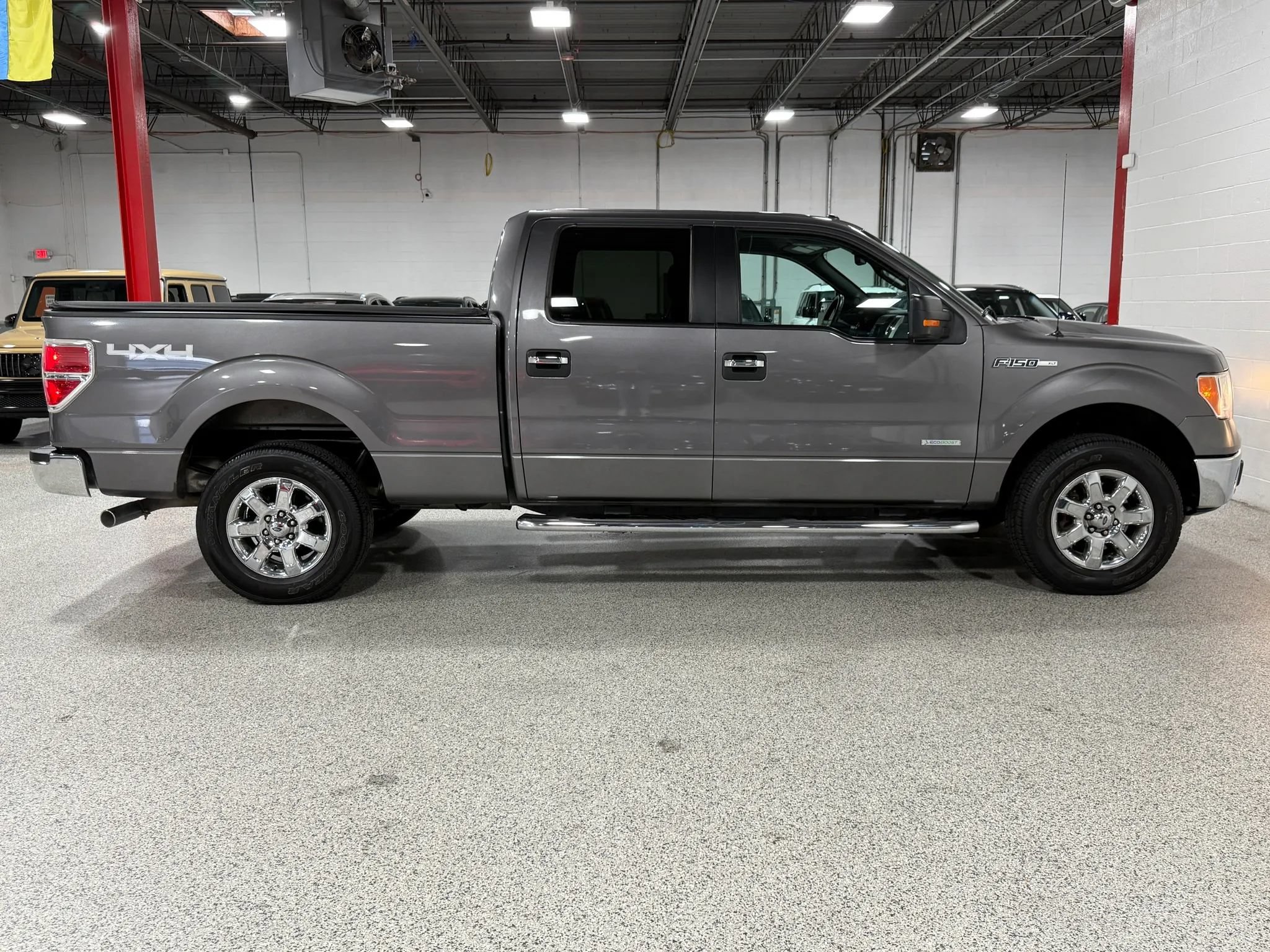 Used 2014 Ford F150 XLT w/ Equipment Group 302A Luxury AWD/4WD image 5