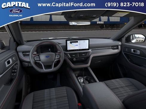 New 2026 Ford Explorer ST-Line w/ ST-Line Street Pack image 9