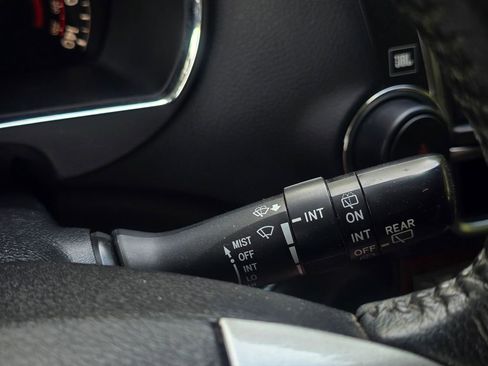 Used 2013 Toyota Highlander Limited AWD/4WD image 36
