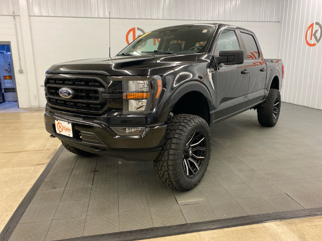 Used 2023 Ford F150 XLT AWD/4WD image 3
