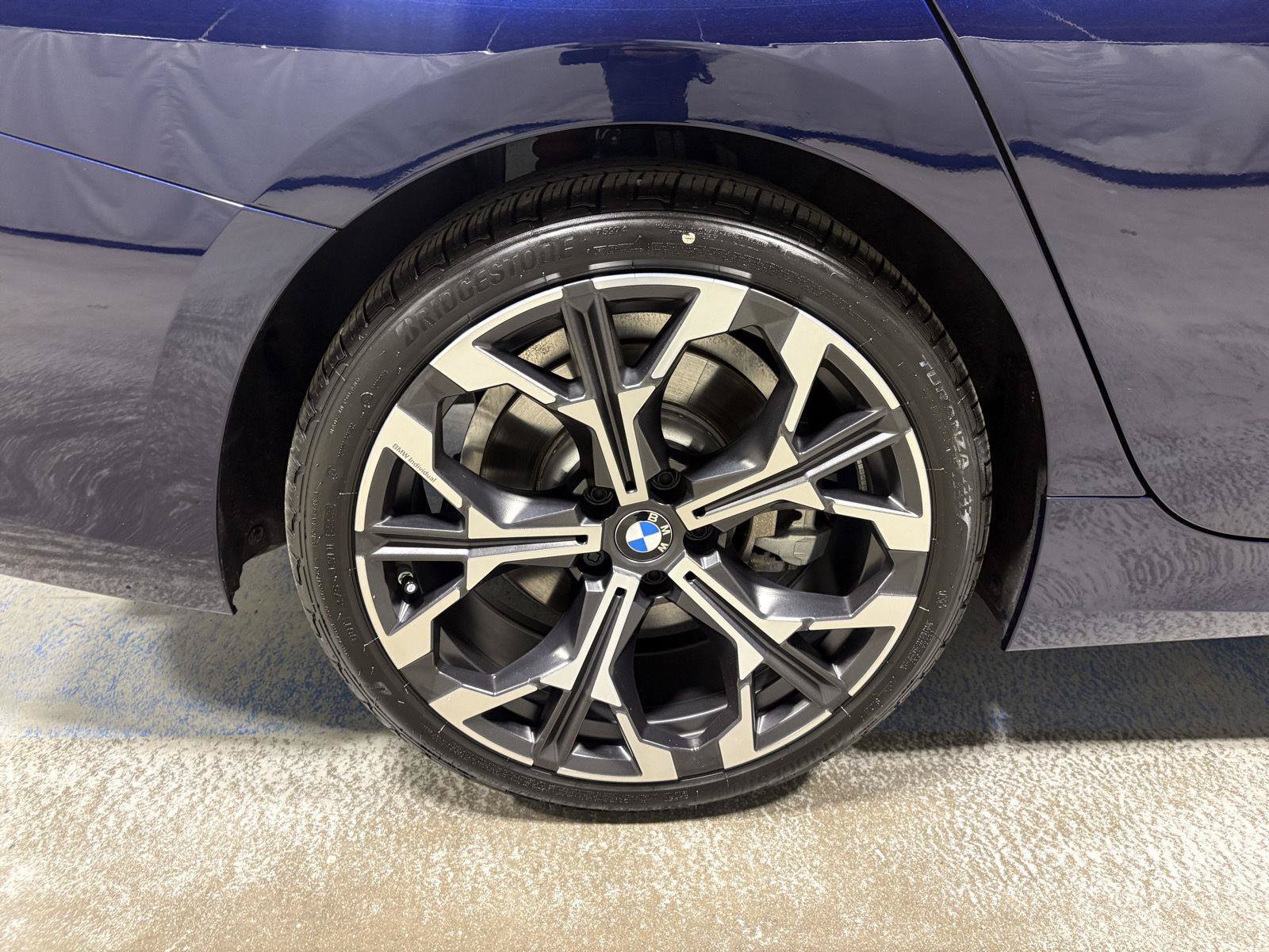 Used 2026 BMW 330i xDrive Sedan w/ Premium Package AWD/4WD image 14