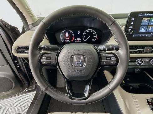 Used 2024 Honda HR-V EX-L image 11