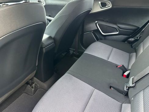 Used 2024 Kia Soul LX w/ Option Group 015 image 12