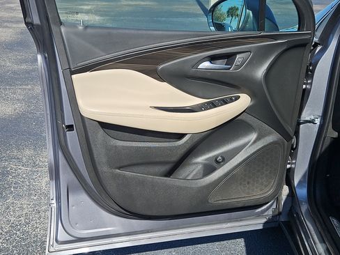 Used 2020 Buick Envision Preferred AWD/4WD image 18