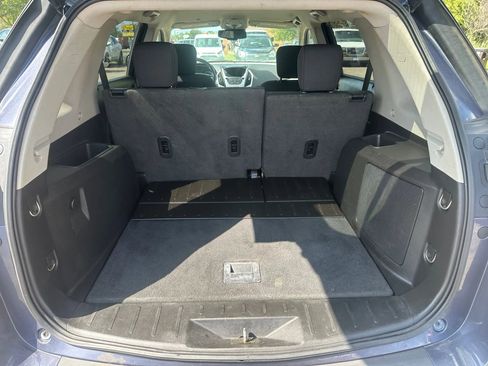 Used 2013 GMC Terrain SLE w/ LPO, Chrome Package image 17