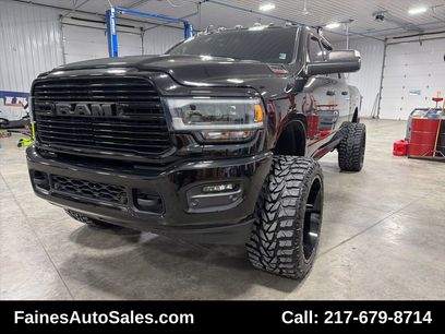 Used 2019 RAM 2500 Big Horn w/ Black Appearance Package