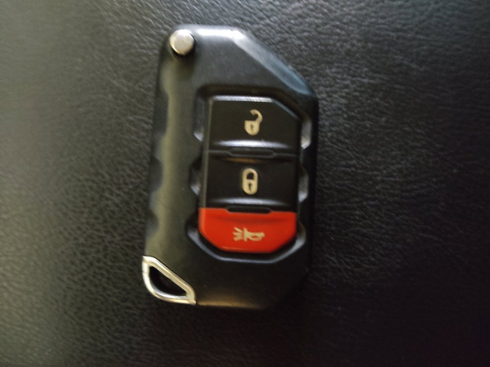 Used 2019 Jeep Wrangler Sport AWD/4WD image 32