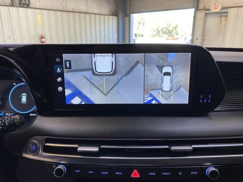 Used 2023 Hyundai Palisade Calligraphy image 48