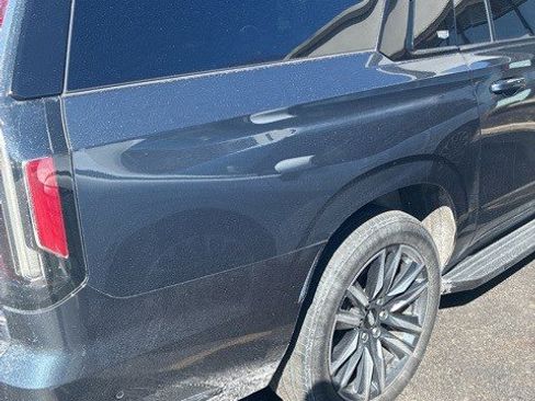 Used 2021 Cadillac Escalade ESV Sport Platinum w/ Heavy-Duty Trailer Package image 11
