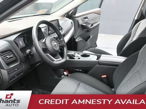 Used 2023 Nissan Rogue SV FWD image 14