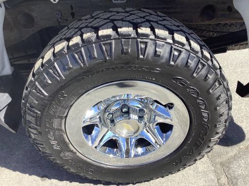 Used 2017 Chevrolet Silverado 1500 W/T w/ Trailering Package image 28