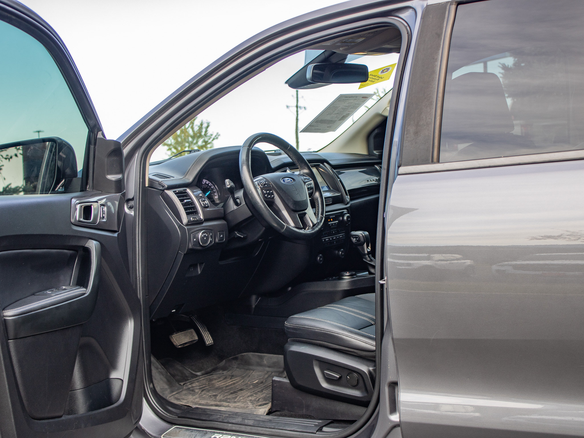 Used 2021 Ford Ranger Lariat w/ FX4 Off-Road Package AWD/4WD image 23