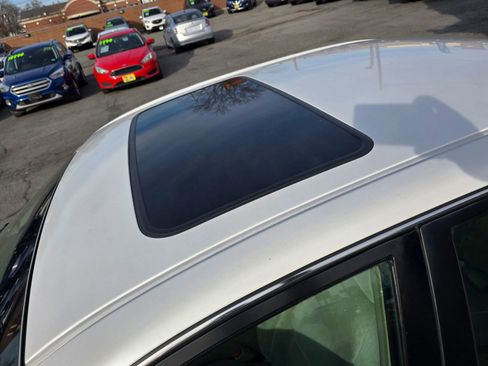 Used 2000 Toyota Avalon XLS image 29