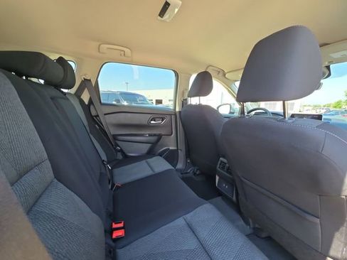 New 2026 Nissan Rogue SV FWD image 27