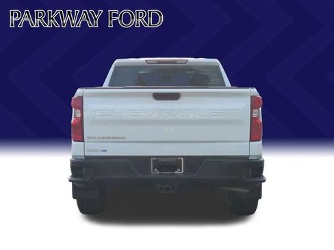 Used 2024 Chevrolet Silverado 1500 W/T w/ Trailering Package RWD image 4