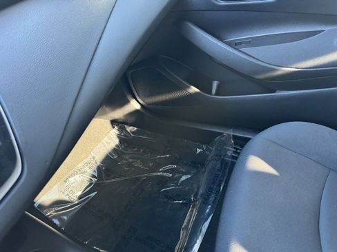 Certified 2022 Toyota Corolla LE image 18