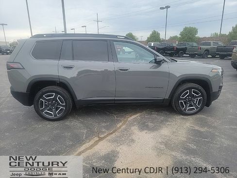New 2026 Jeep Cherokee Limited AWD/4WD image 6