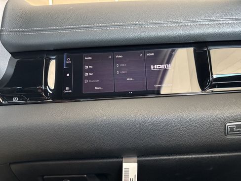 New 2026 RAM 1500 Laramie w/ Night Edition AWD/4WD image 18