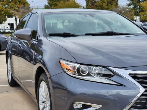 Used 2017 Lexus ES 350 image 8