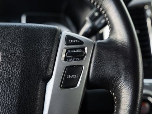 Used 2018 Nissan Titan PRO-4X w/ Pro-4x Convenience Package AWD/4WD image 67