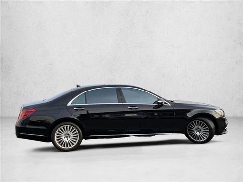 Certified 2020 Mercedes-Benz S 560 4MATIC Sedan image 4