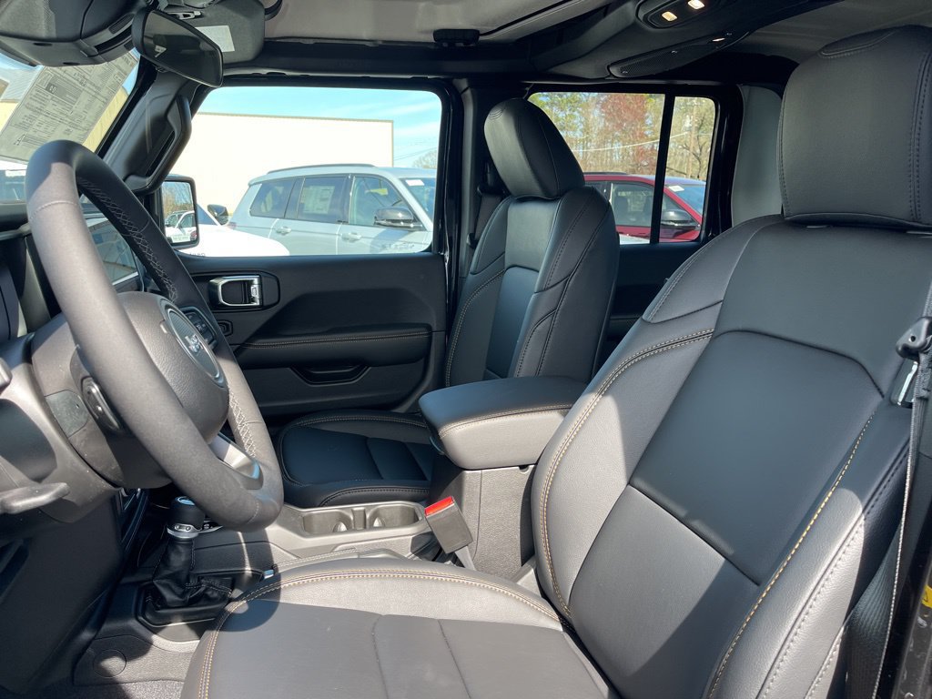 New 2026 Jeep Gladiator Sport AWD/4WD image 17