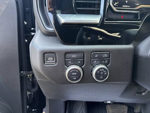 Used 2024 GMC Sierra 1500 Elevation w/ Elevation Premium Package AWD/4WD image 20