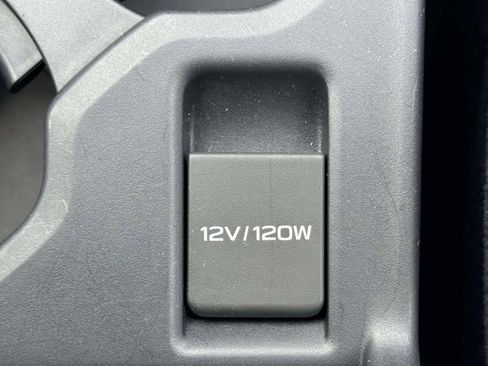 Certified 2025 Subaru Forester Premium AWD/4WD image 26