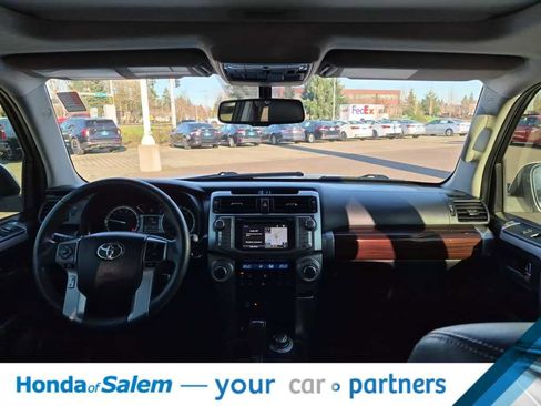 Used 2016 Toyota 4Runner Limited image 10