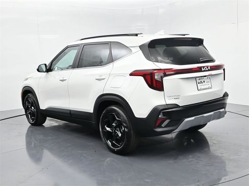 New 2026 Kia Seltos EX image 6