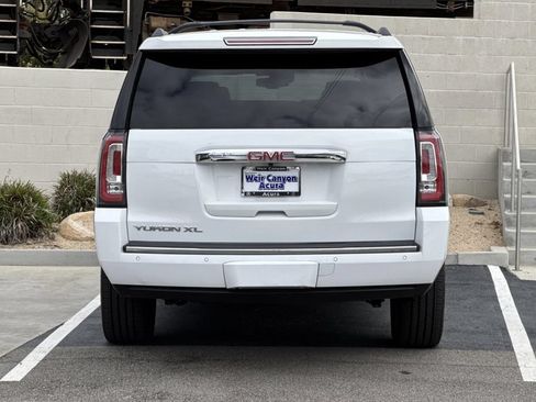 Used 2019 GMC Yukon XL Denali w/ Denali Ultimate Package AWD/4WD image 39
