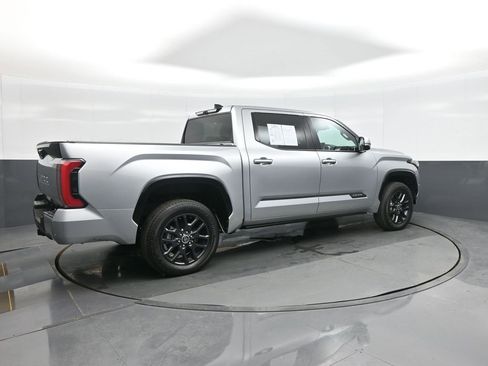 Used 2023 Toyota Tundra Platinum image 7