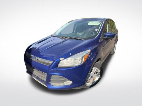 Used 2016 Ford Escape SE FWD image 1