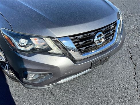 Used 2020 Nissan Pathfinder S FWD image 4