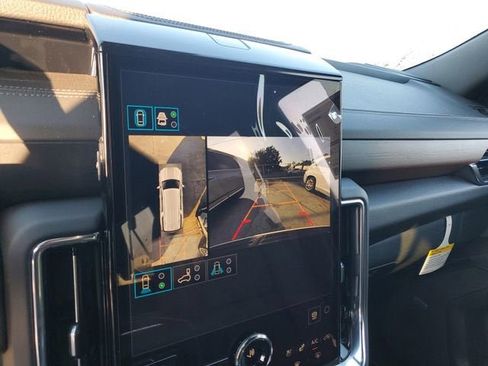 New 2026 GMC Yukon XL Denali w/ Sun & Power Step Package image 22