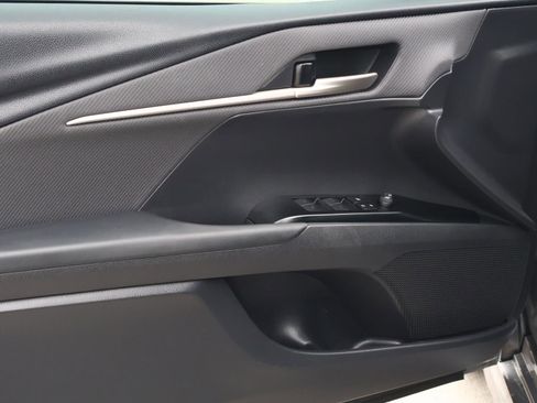 Used 2025 Toyota Camry LE image 16