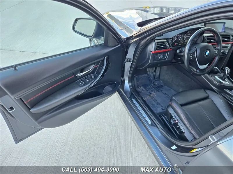 Used 2013 BMW 335i Sedan RWD image 10