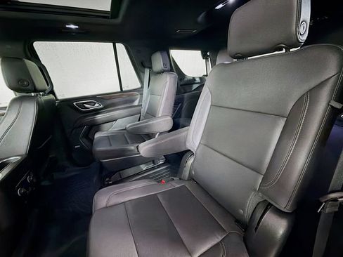 Used 2023 Chevrolet Tahoe LT w/ Luxury Package AWD/4WD image 20
