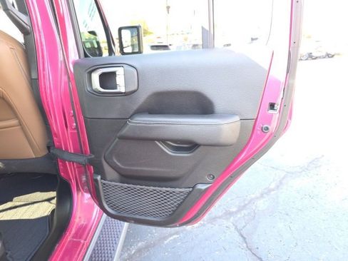 Used 2022 Jeep Wrangler Unlimited Sahara w/ Safety Group image 44